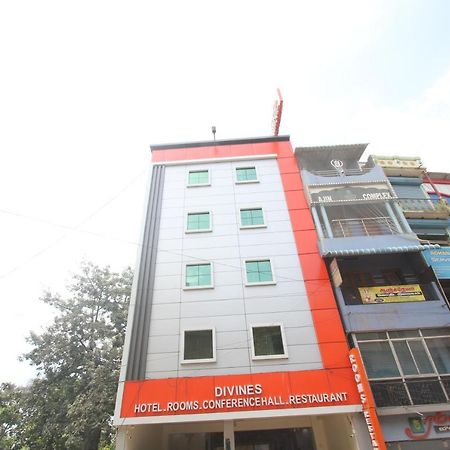 Divines Business Hotel Kuzhittura ภายนอก รูปภาพ